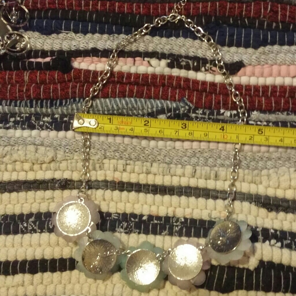 🌷GIFTING🌷Elegant Statement Necklace - Picture 6 of 7
